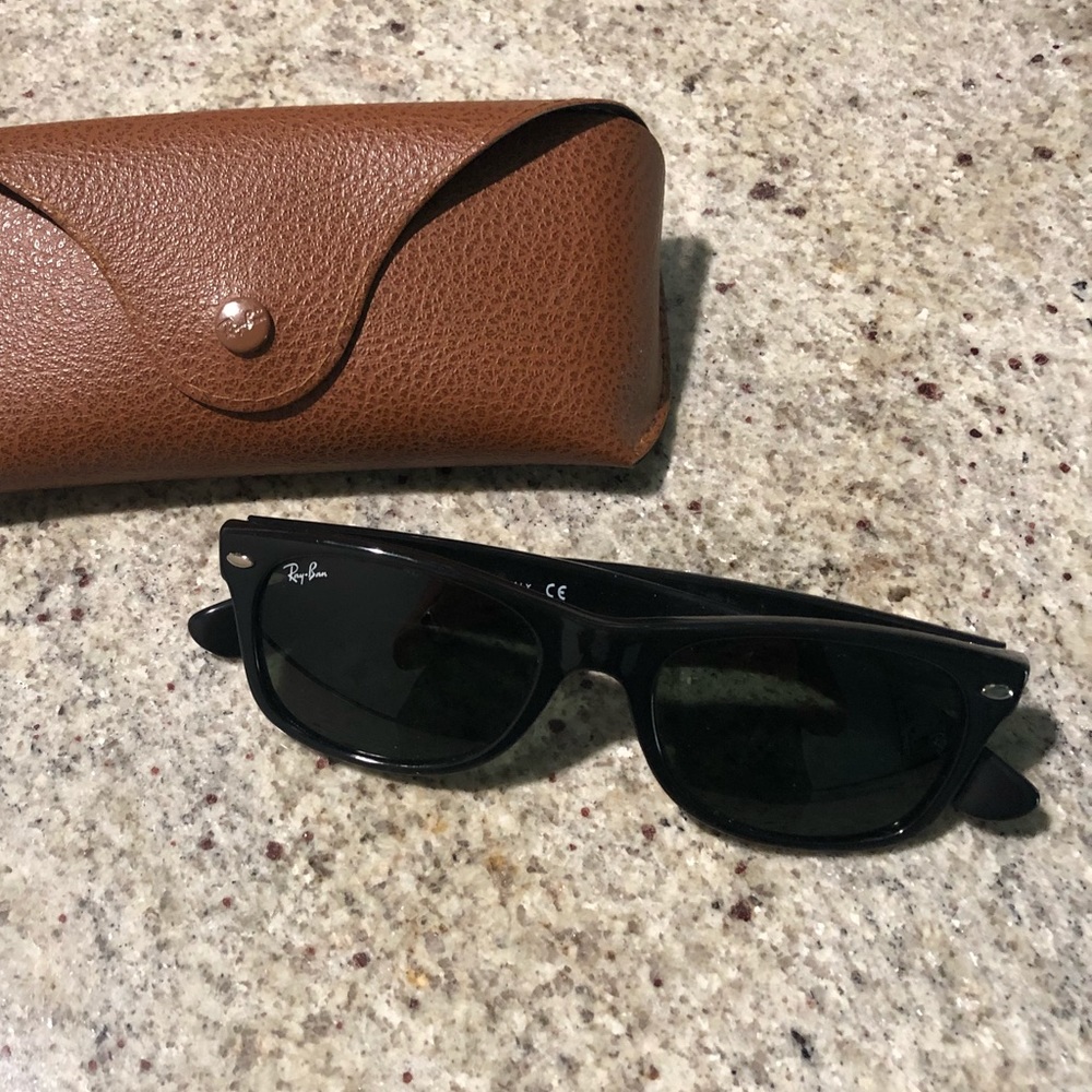 Ray Ban Wayfarer Sunglasses